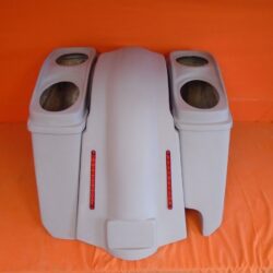 Harley Davidson 5" Heritage Softail Extended Saddlebags Dual 6.5" Speaker Lids LED Fender Right Cutout