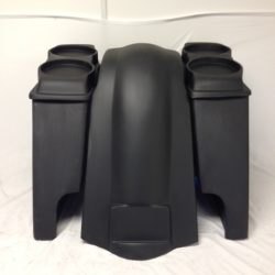 Harley Davidson 4" Extended Saddlebags Dual 6.5" Speaker Lids With Cut Outs