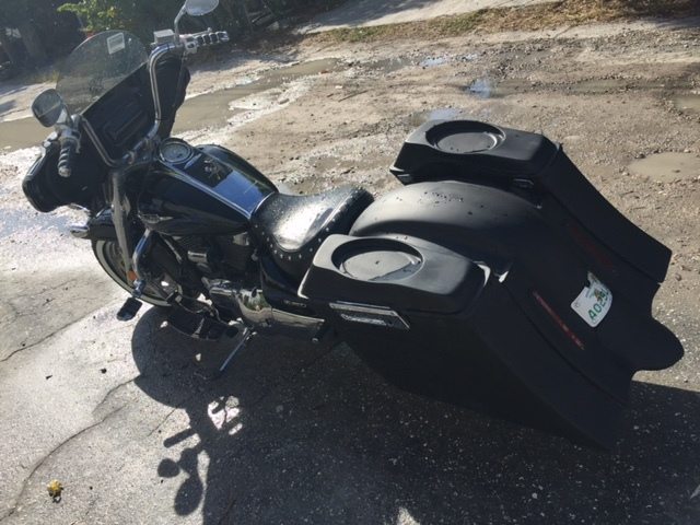 Suzuki C50 / C90 Boulevard 6" Out & Down Saddlebags Fender, No Cut Outs Lids & Rail Kit - Image 14