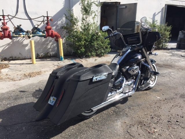 Suzuki C50 / C90 Boulevard 6" Out & Down Saddlebags Fender, No Cut Outs Lids & Rail Kit - Image 5