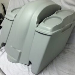 Harley Davidson Heritage Softail 4" Extended Saddlebags Dual 6.5" Speaker Lids Fender Dual Cutouts