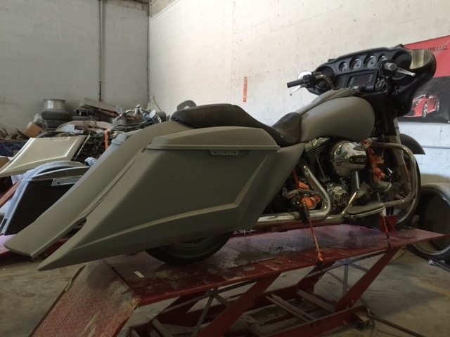 Harley Davidson 6" Trendsetter Extended Saddlebag Fender Kit - Dual Cut Outs 6.5" Speaker Lids / 2014 - 2023 - Image 5