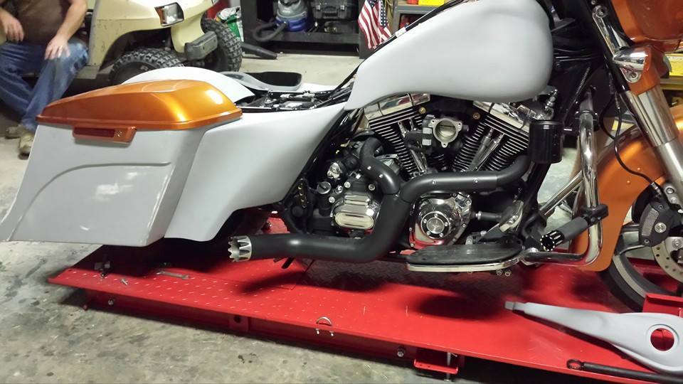 Harley Davidson Replacement Stretched Tank Shrouds Covers Touring 2014 - 2018 FLHT, FLHR, FLTR, FLHX - Image 5