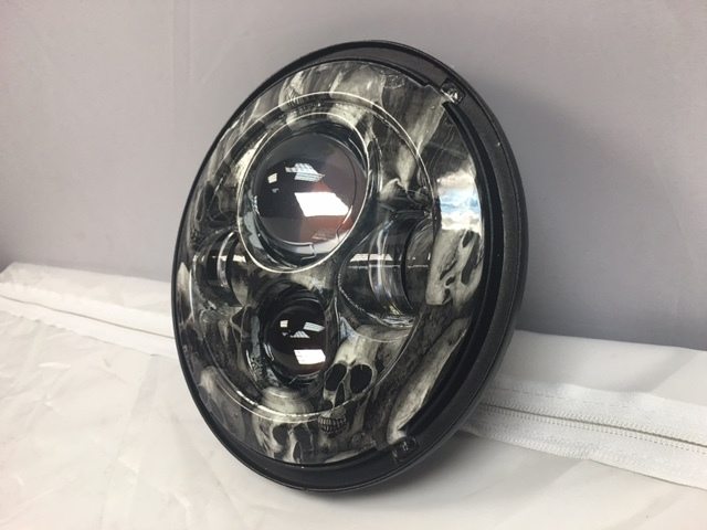 7" DAYMAKER Replacement Custom Skull Design Projector HID LED Light Bulb Headlight Motorcycle Harley - Image 2