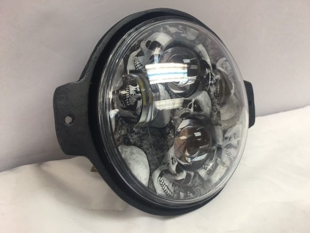 Honda VTX 1300 / 1800 C / R / S - 5 3/4" CUSTOM DESIGN SKULL DAYMAKER Chrome HID LED Light Bulb Headlight Motorcycle 5.75" Mount - Image 4