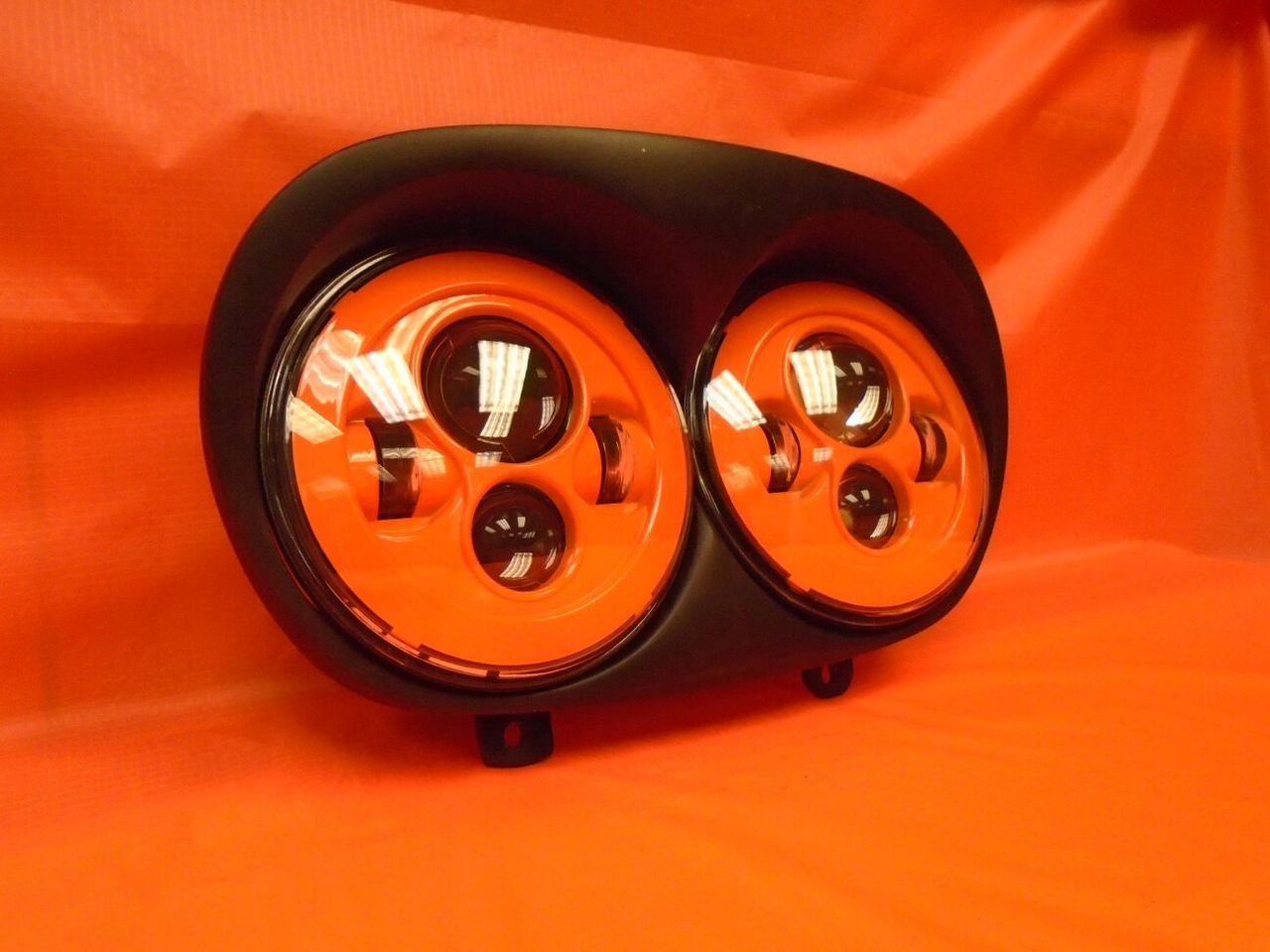 DUAL 7" ORANGE DAYMAKER 2014 - 2018 LED ROAD GLIDE Black Light Bulb Headlight Harley Bezel - Image 3