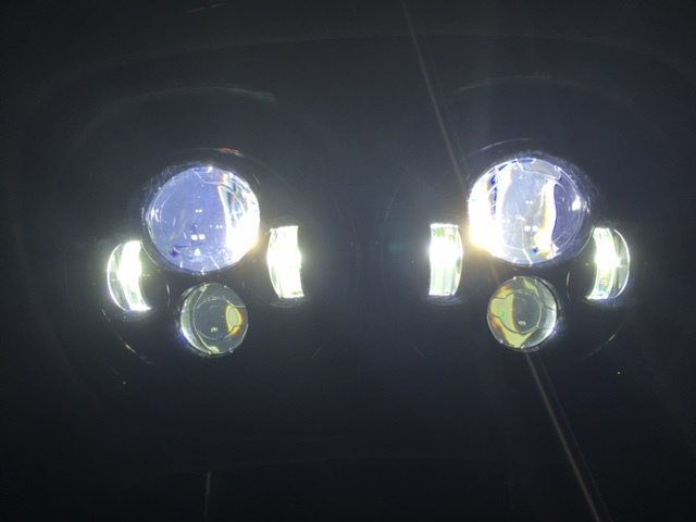 DUAL 7" DAYMAKER HID LED Replacement ROAD GLIDE Black Light Bulb Headlight - Image 9