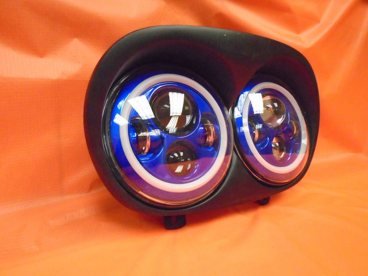 DUAL 7" BLUE DAYMAKER 2014 - 2018 BLUE HALO LED ROAD GLIDE Black Light Bulb Headlight Harley Bezel - Image 2