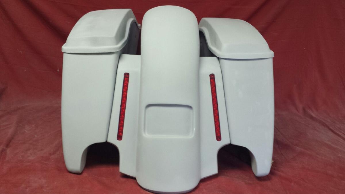 Harley Davidson 4.5" Extended Stretched Saddlebags With LED Light Fender With Lids - 2014 - 2018 Model Style Bags - Image 5
