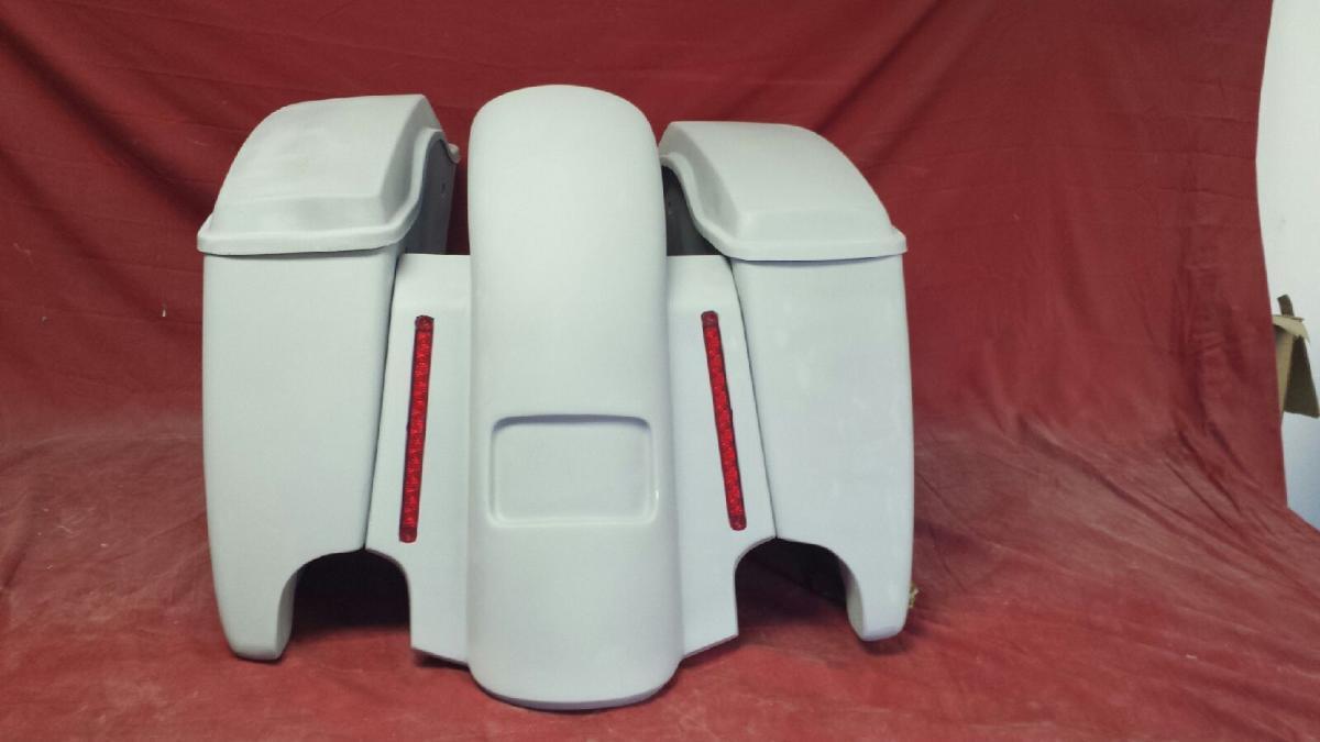 Harley Davidson 4.5" Extended Stretched Saddlebags With LED Light Fender With Lids - 2014 - 2018 Model Style Bags - Image 4