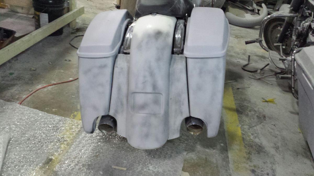 Harley Davidson 4.5" Extended Stretched Saddlebags With LED Light Fender - No Lids 2014 - 2018 Model Style Bags - Image 4
