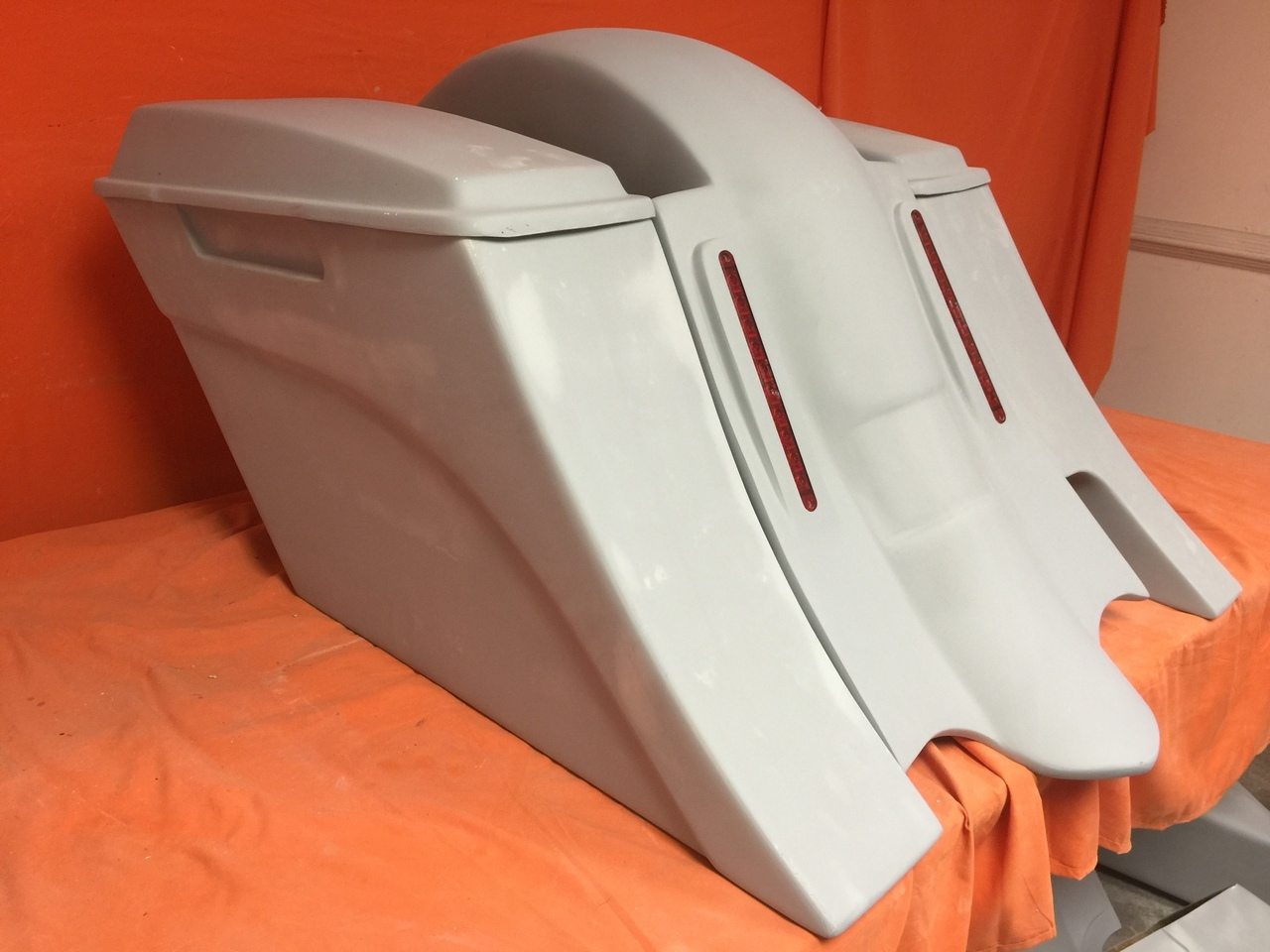 Honda Shadow Sabre 1100 6" Extended Saddlebags Out & Down Bags LED Rear Fender Right Cut Out Lids - Image 2