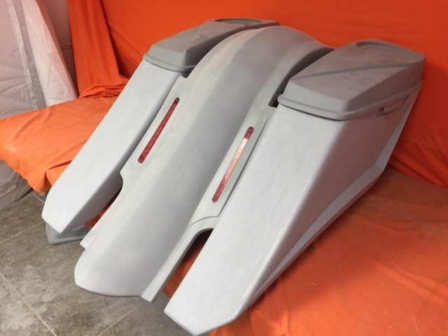 Harley Davidson 6" Trendsetter Extended Saddlebag LED Fender Kit - No Cut Outs 6 x 9 Speaker Lids / 2014 - 2018 - Image 4