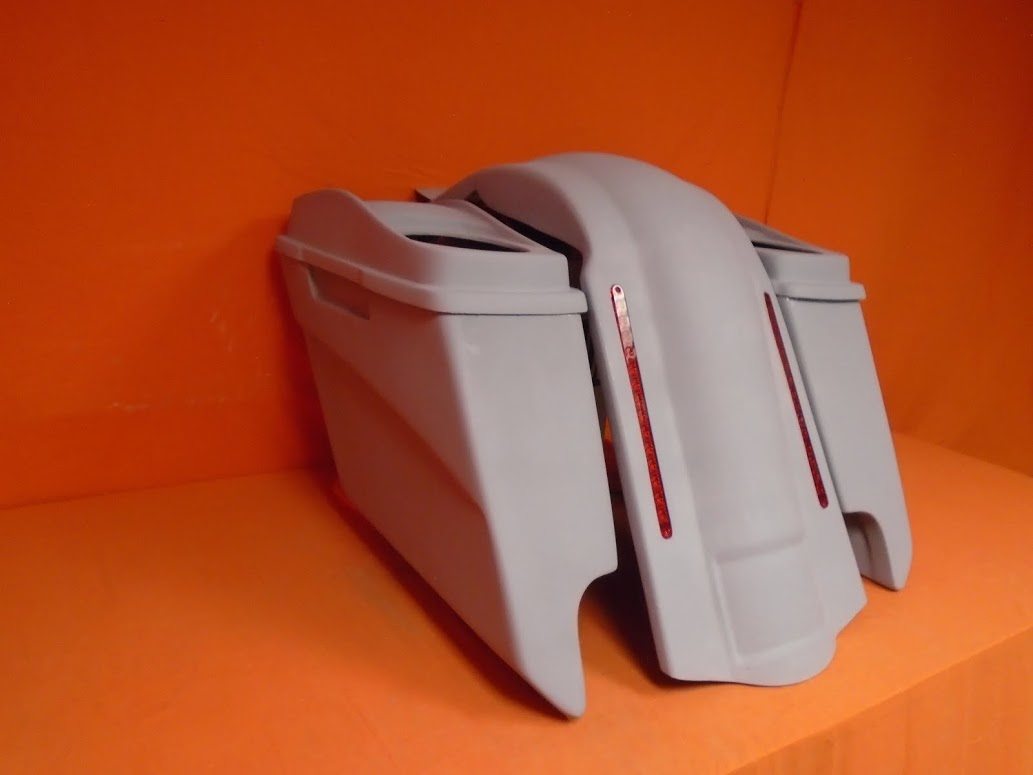 Harley Davidson 5" Heritage Softail Extended Saddlebags Dual 6 X 9 Speaker Lids LED Fender Dual Cutouts - Image 3