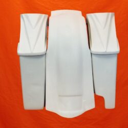 Harley Davidson 4" Extended Saddlebags 8.8 Speaker Lids Fender Right Cut out