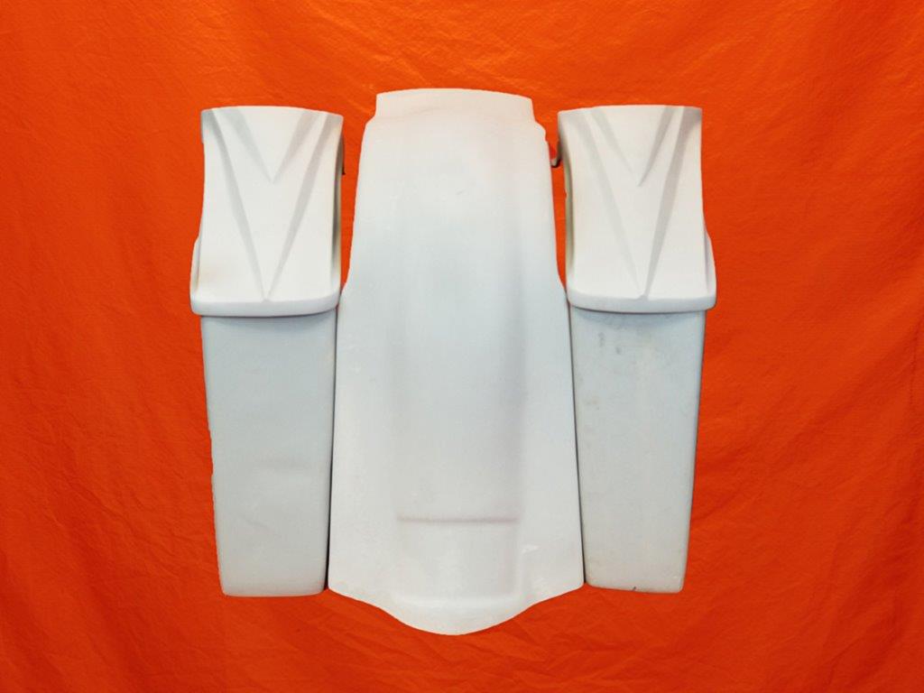 Harley Davidson 4" Extended Saddlebags 8.8 Speaker Lids Fender No Cutouts