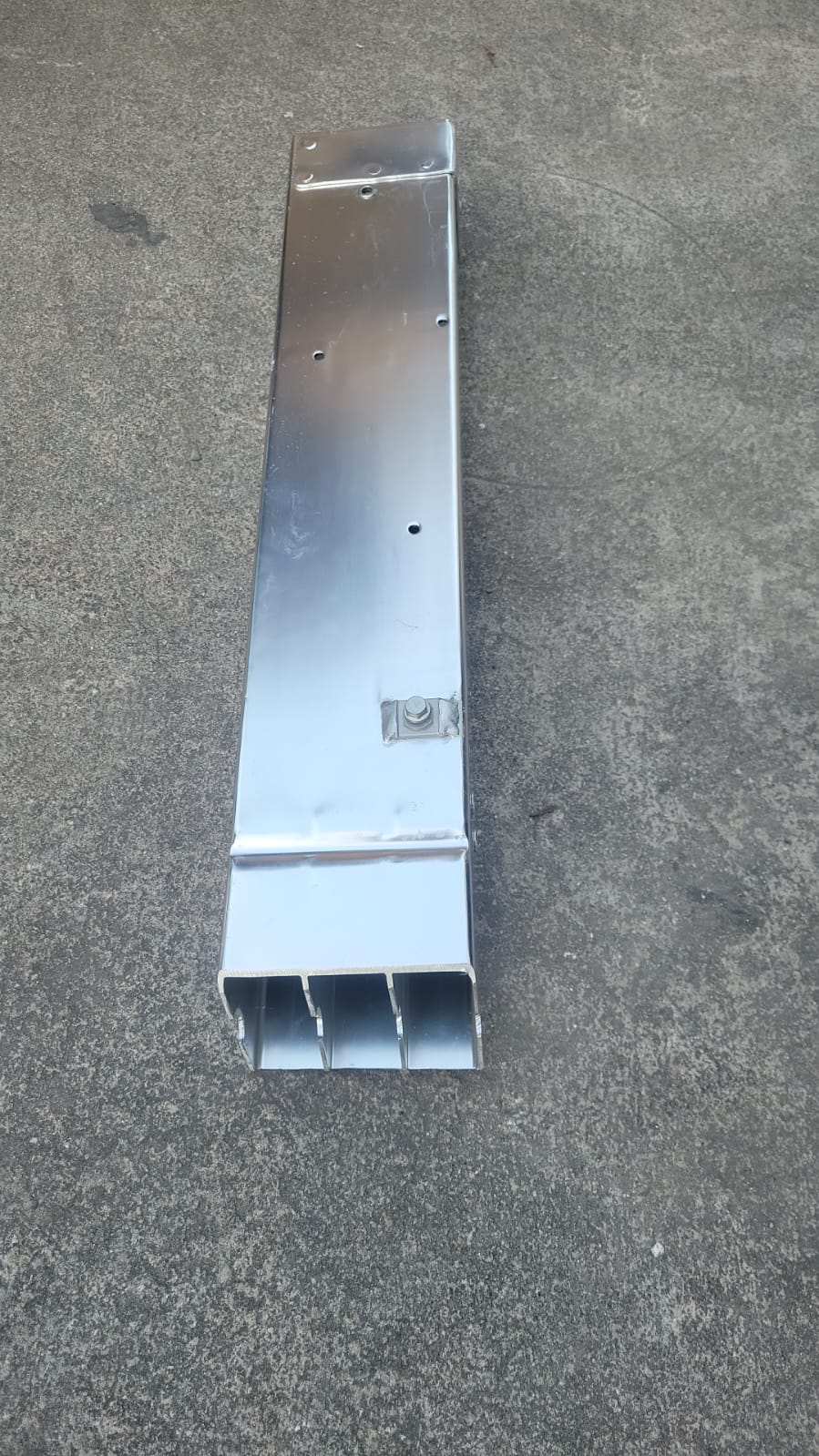 Ferrari 458 Italia - Front RH + LH Frame Rail Strut - P/N 249940 / 263944 / 266098 / 263945 / 266330 / 249941 - Image 9