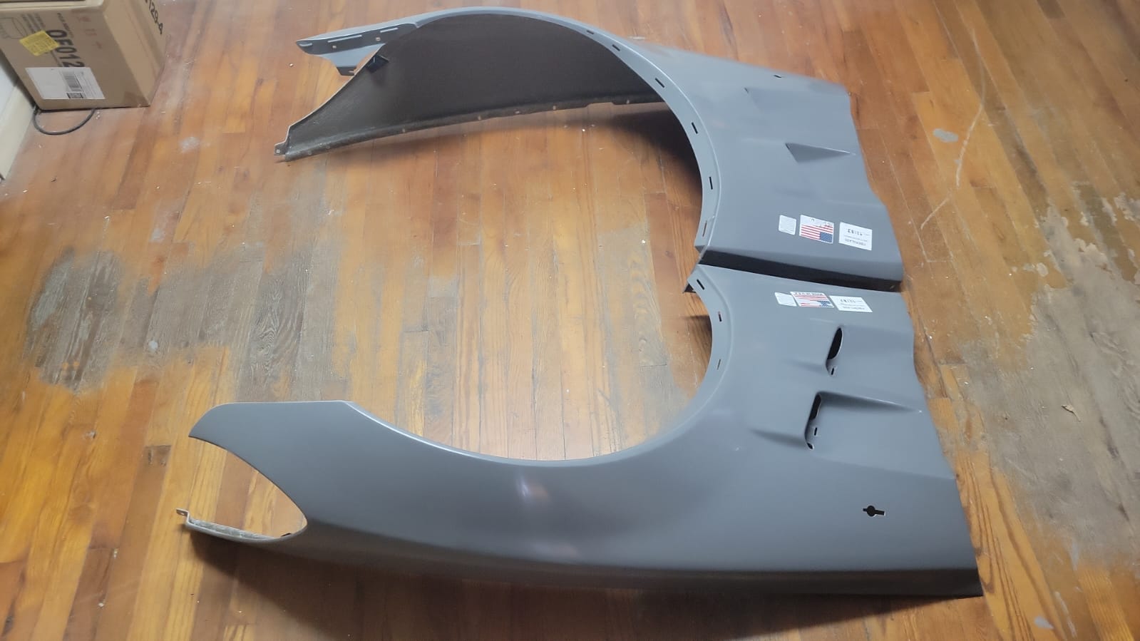 2005-2013 C6 Corvette ZR1 Front Fenders Set (Pair) (Fiberglass) (U.S. Made) - Image 4