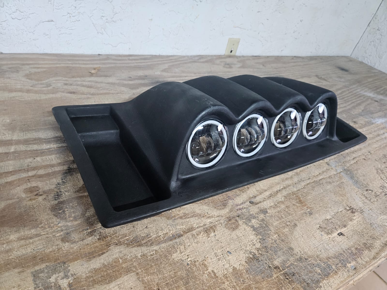 GM HOOD SCOOP for Hummer H2 with halo lights - Image 2
